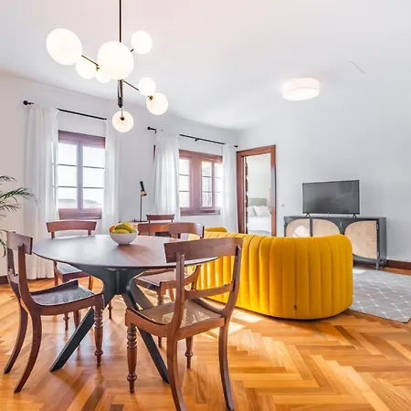 6 - By Wehost * فونشال