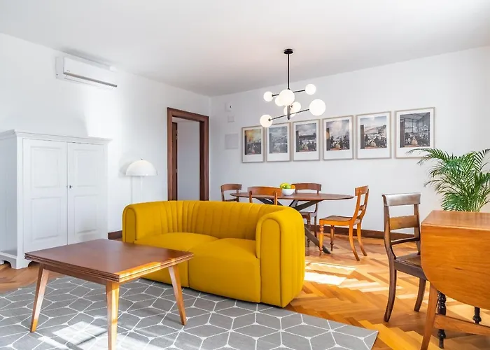 6 - By Wehost Διαμέρισμα Φουνκάλ