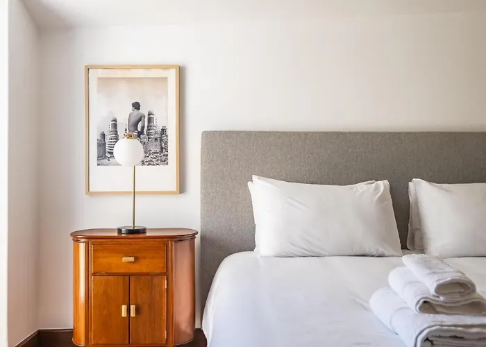 6 - By Wehost Διαμέρισμα *