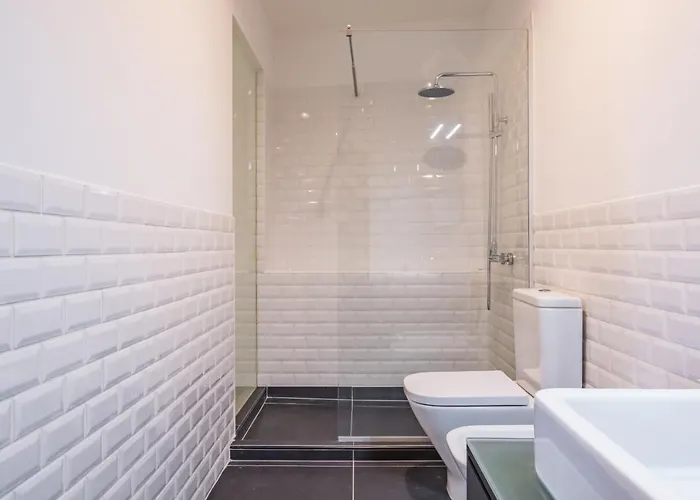 6 - By Wehost Διαμέρισμα *